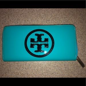 Blue Tory Burch Zip Continental Wallet